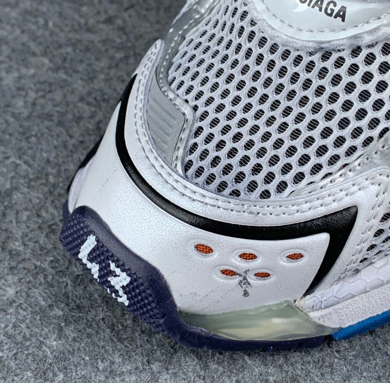 Balenciaga Wmns Runner Sneaker
'Multicolor"