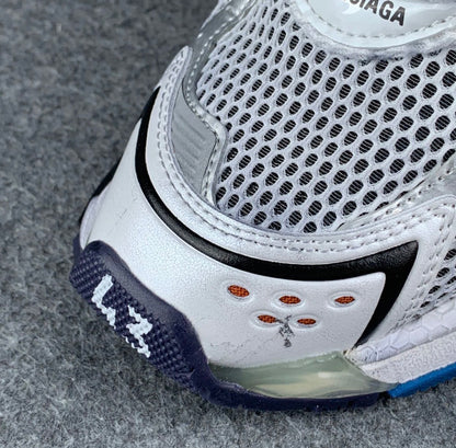 Balenciaga Wmns Runner Sneaker
'Multicolor"