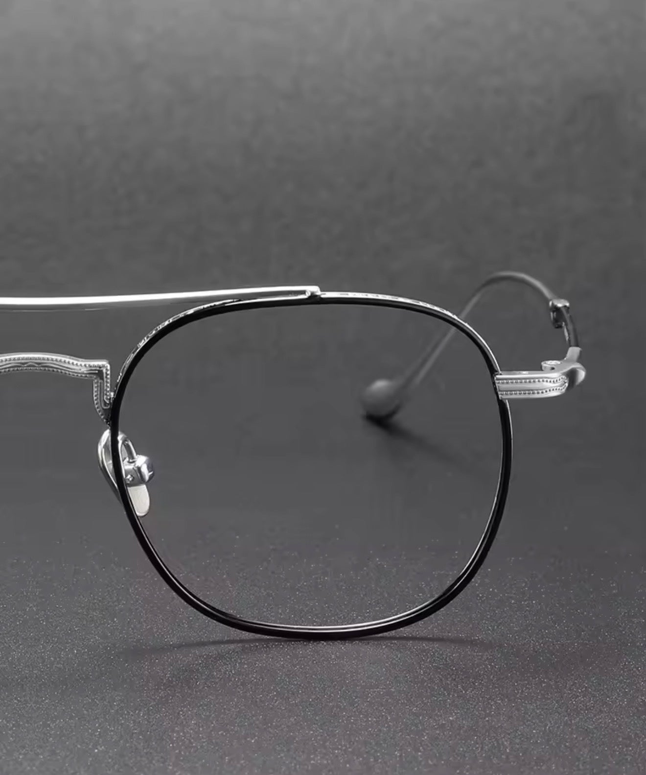New Modern Trendy Mens Double Bridge Glasses Titanium Spectacle Frames for Women Designer Eyeglasses