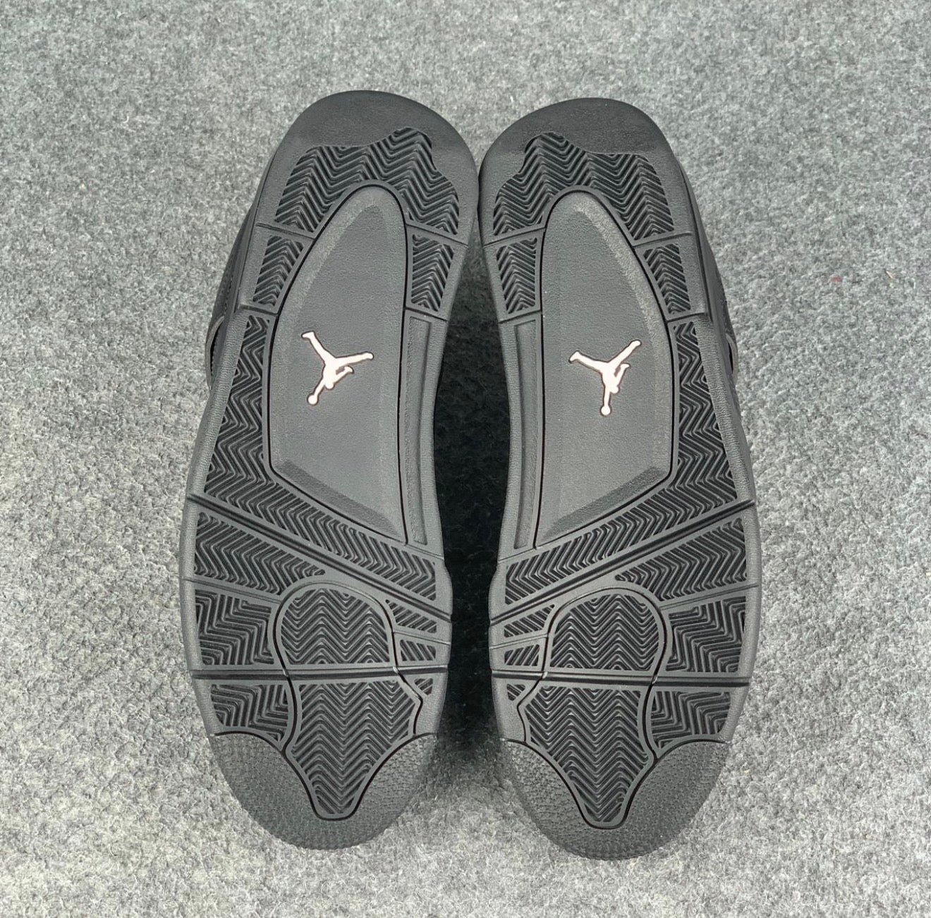 Jordan 4 Retro Black Cat (2020)