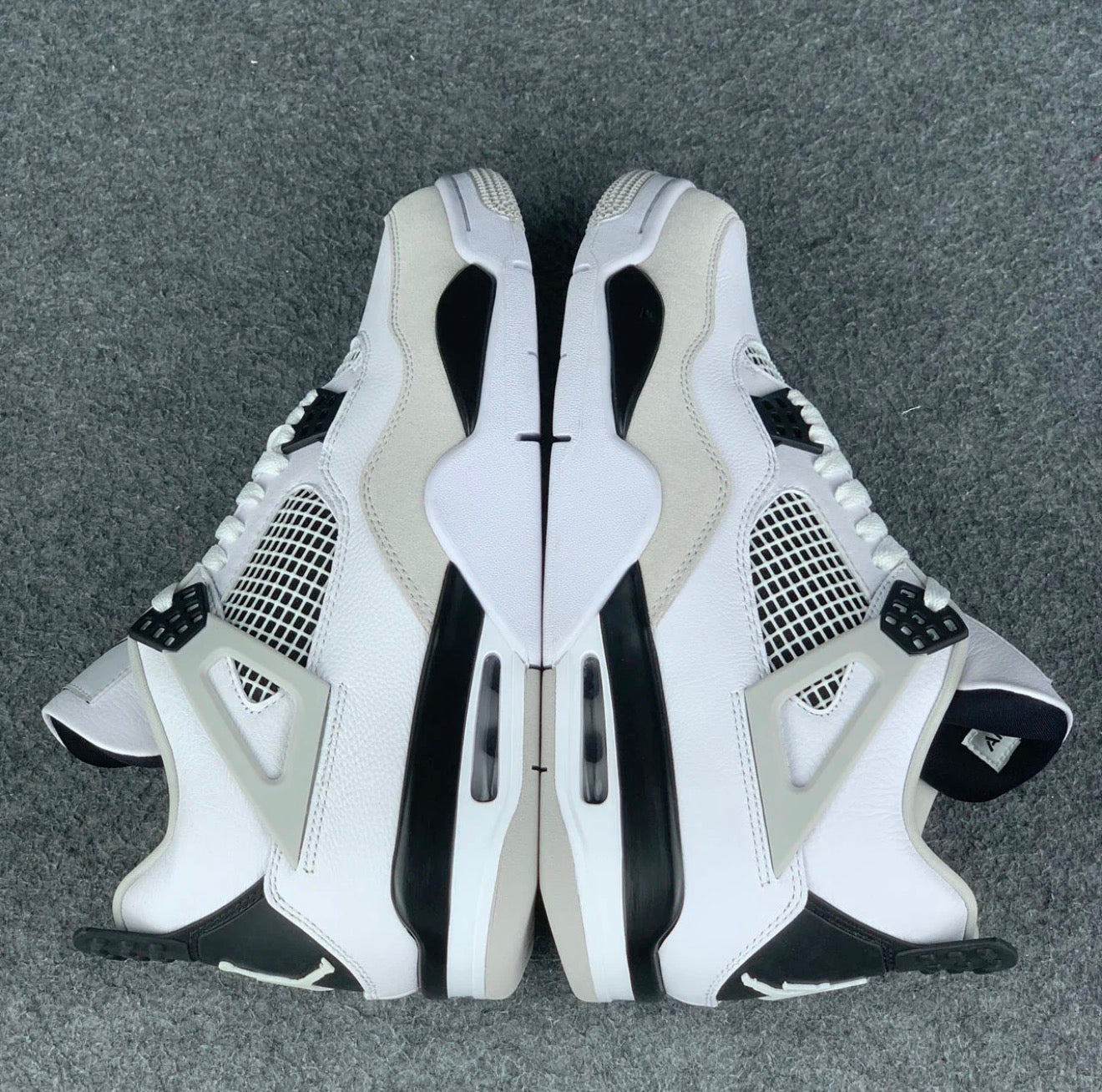 Air Jordan 4 Retro 'Military Black'