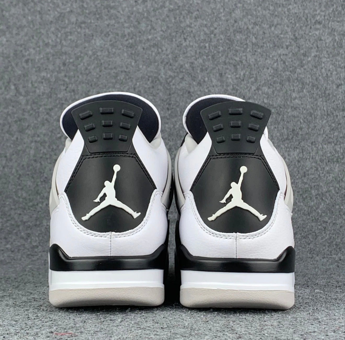 Air Jordan 4 Retro 'Military Black'