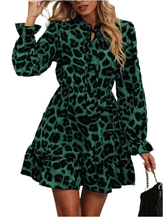 Chic Plus Size Autumn Leopard Print Dress with Stand Collar and Cinched Waist