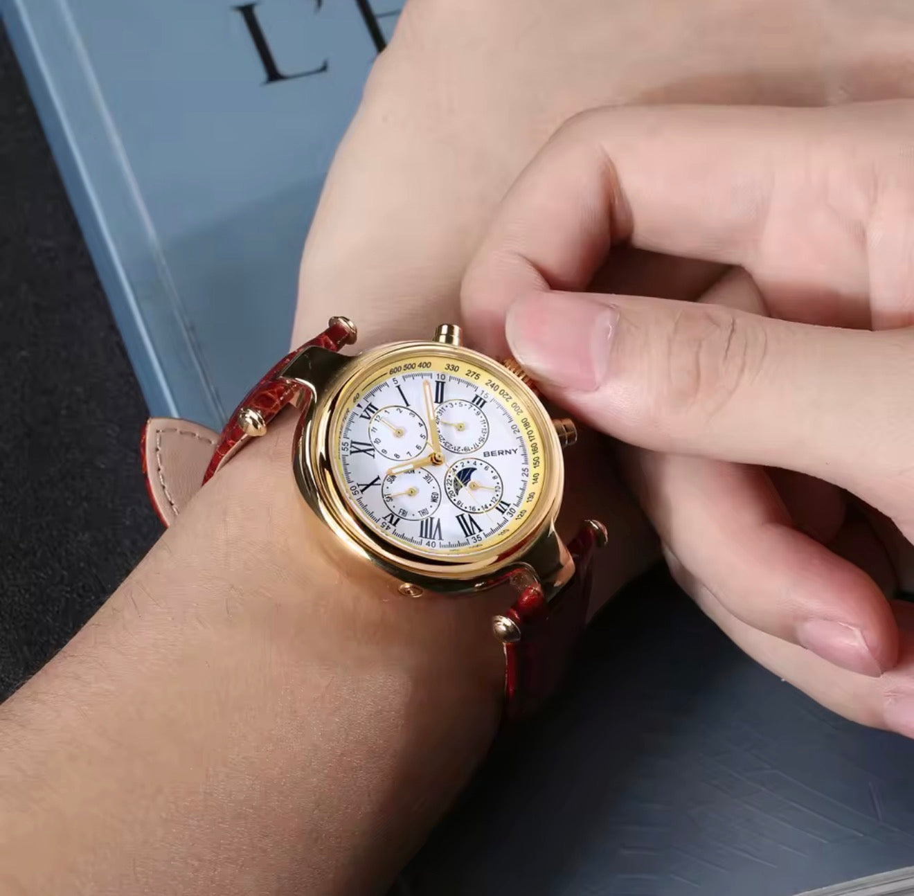 BERNY Retro Automatic Men's Watch Sun&Moon Phase Luminous ST1652 Classic Genuine Leather Luxury Mechanical Men's Dress Watches