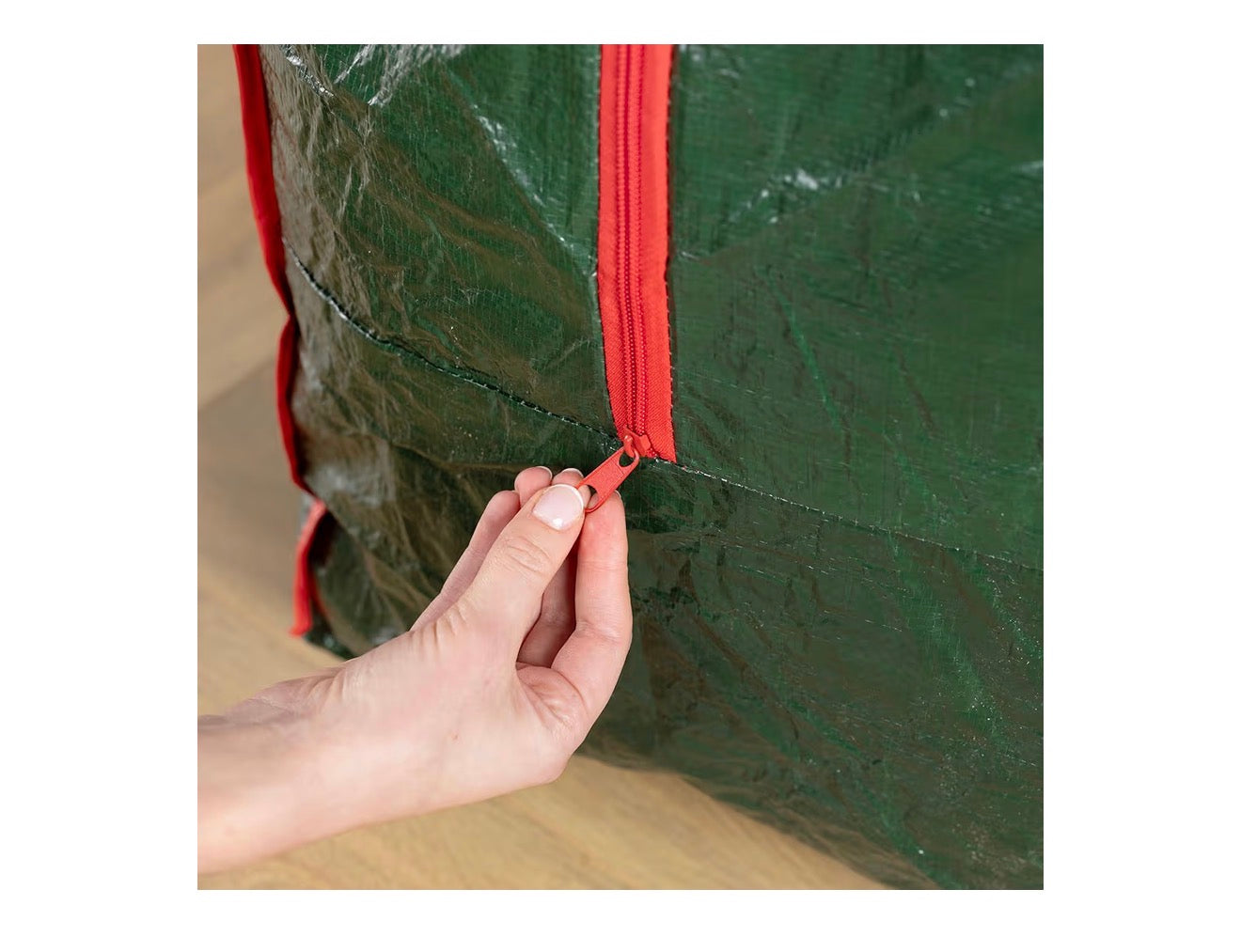 Christmas Village 7ft Christmas Tree Storage Bag - Heavy Duty Christmas Tree Bag with Full Length Double Stitched Zip and Carry Handles (Green, 7ft Xmas Tree Storage Bag)