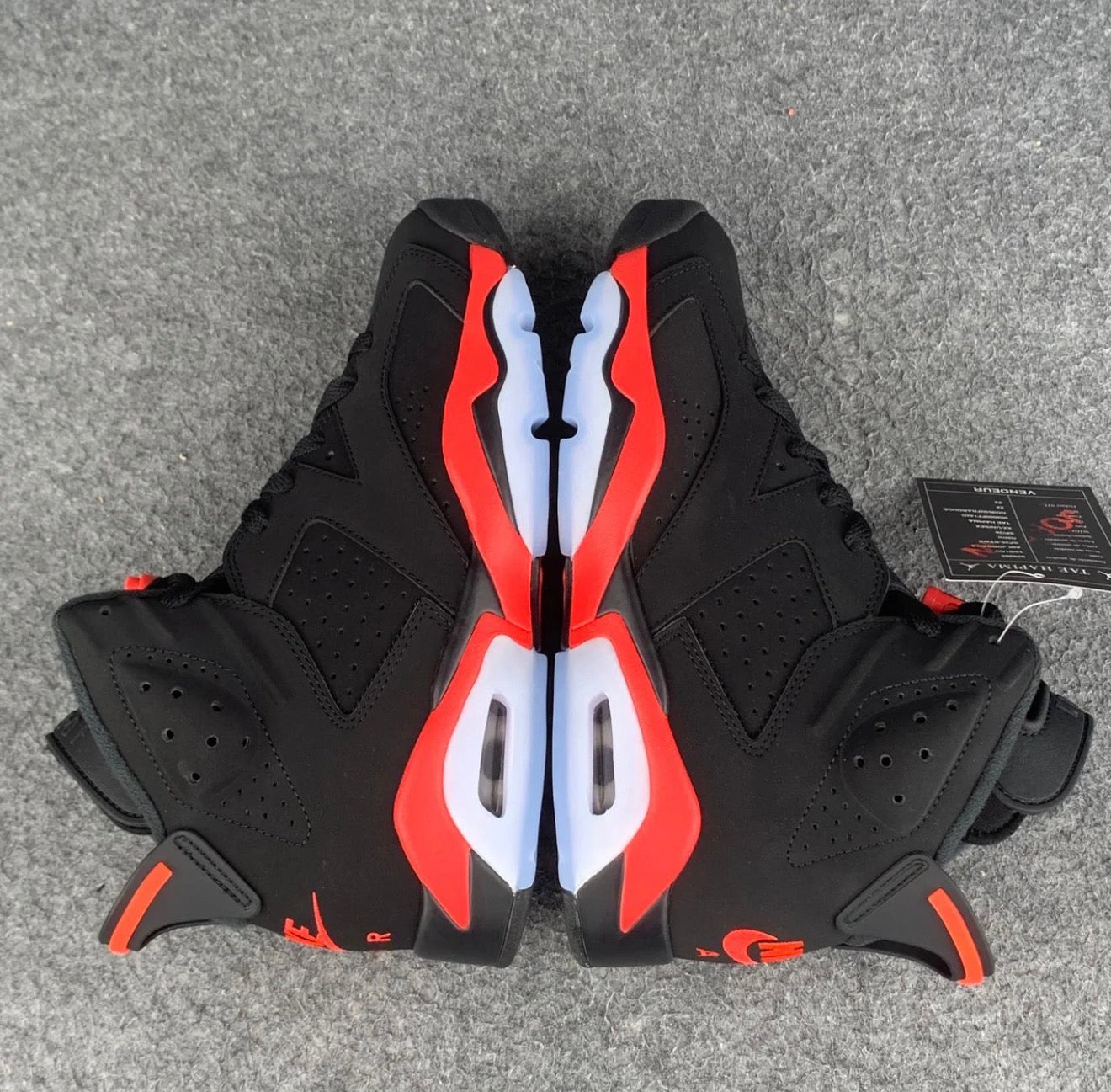 Air Jordan 6 Retro 'Infrared' 2026