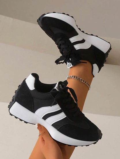 Women’s Thick Sole Chunky Sneakers