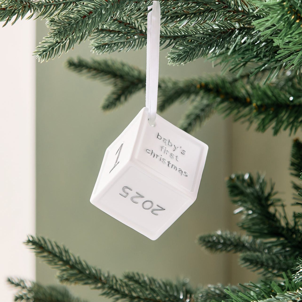 Home Single Baby's First Christmas Cube Bauble