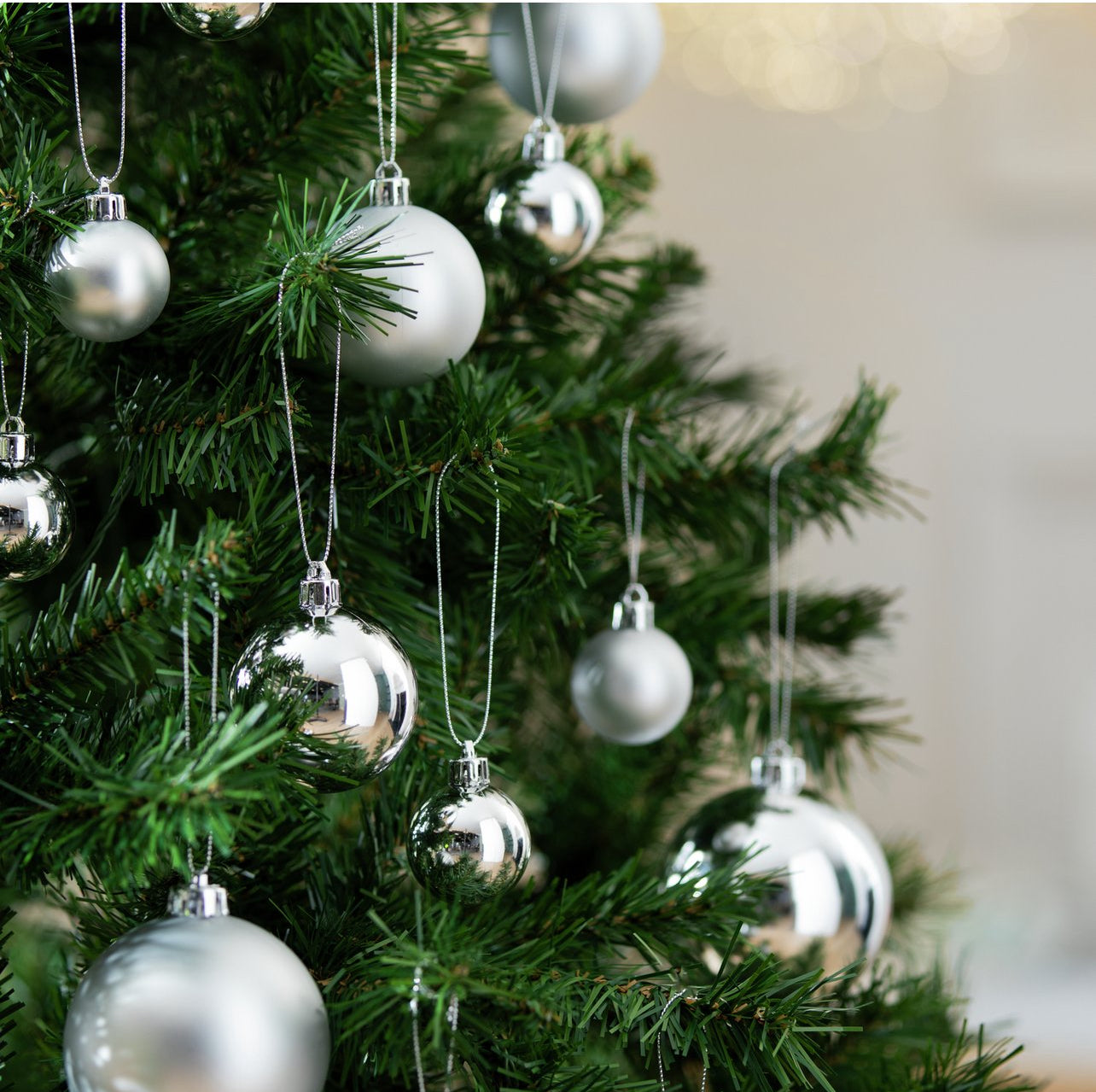 Pack Of 49 Christmas Baubles -
Silver