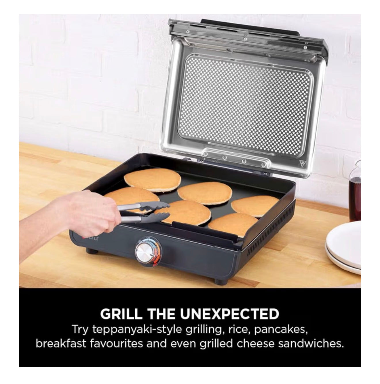 Sizzle Low Smoke Electric Indoor Grill & Flat Plate, 1460W, with Non-Stick Grill Plate & Flat Top Plate, Detachable Dishwasher Safe Lid, Grease Catch & Recipe Guide, Grey GR101UK