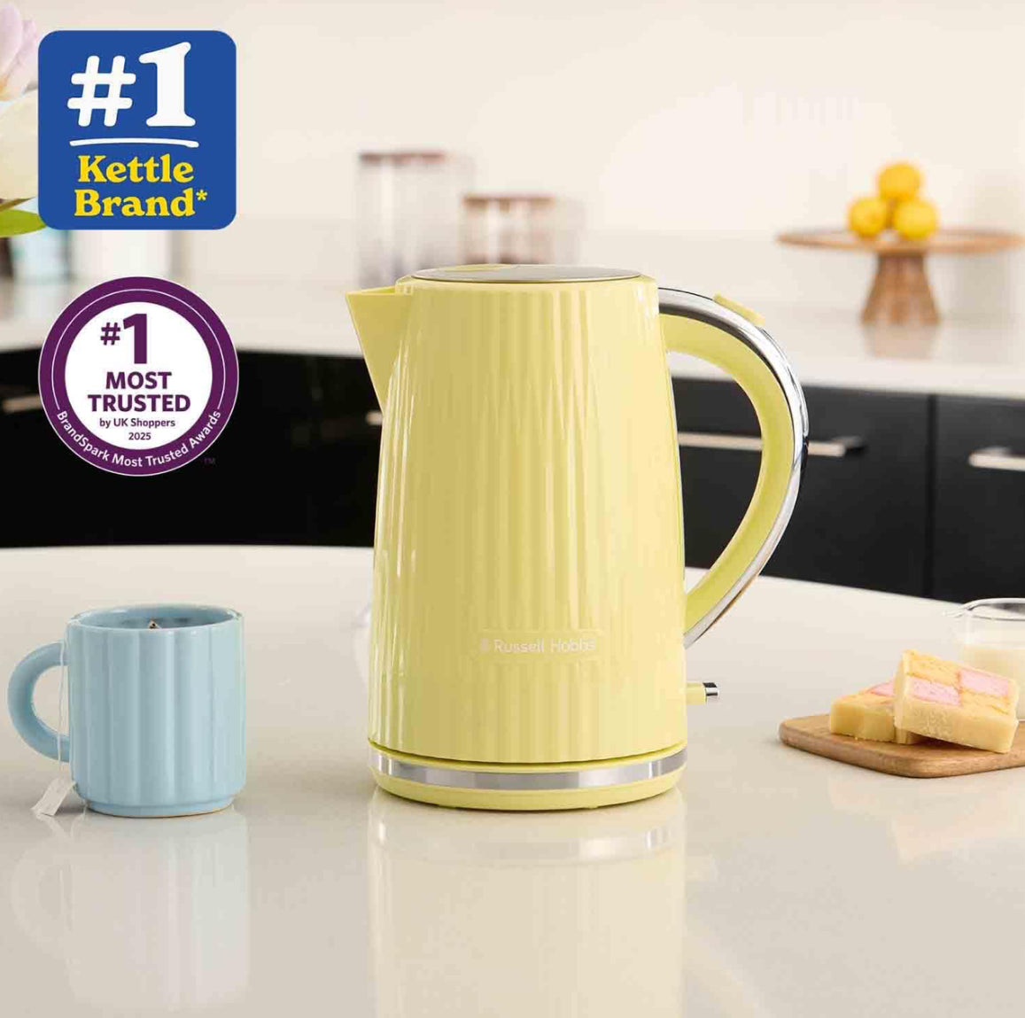Russell Hobbs Electric Kettle (Hot Water, Tea or Coffee, 1.7L, Push to Open Lid, Perfect Pour Spout, Removable Washable Filter, Illuminated Switch, Chrome Accents, Lemon, 3000W) Eden 27363