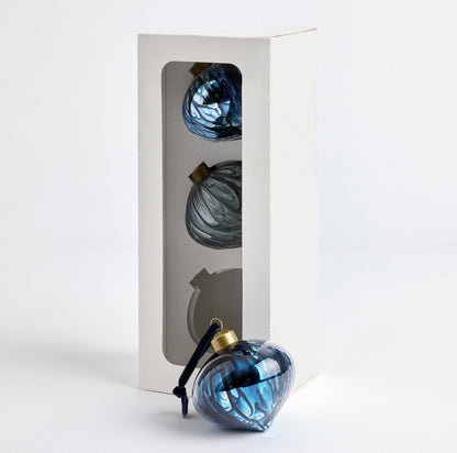 Pack of 3 Glass Christmas Baubles -
Navy Blue