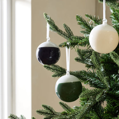 Home Pack of 3 Dipped White Glass
Bauble