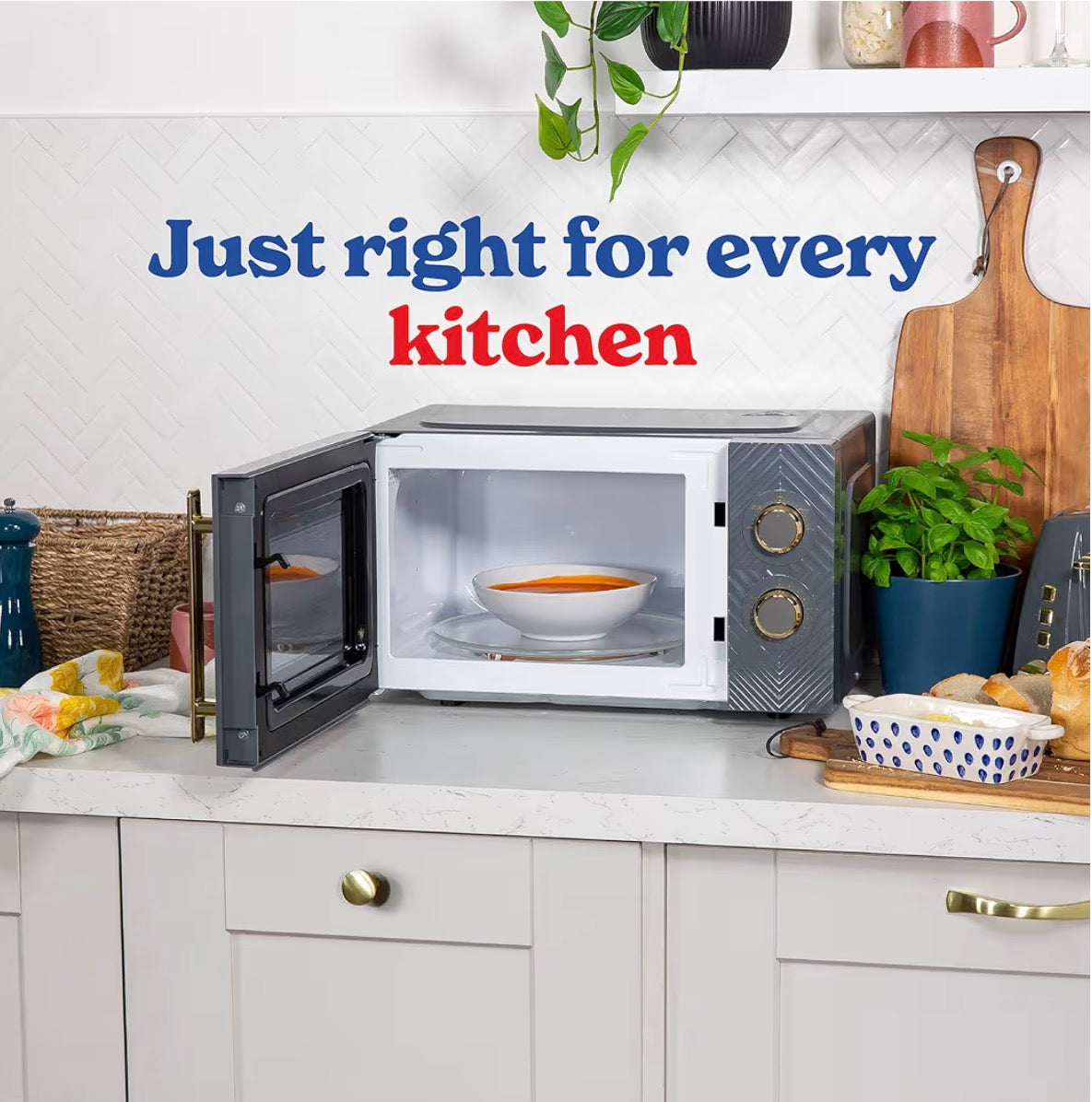 Russell Hobbs  Litre 700W White Solo Manual Microwave with Groove Design, 5 Power Levels, Integrated Timer and Defrost Function, Easy Clean RHMM723