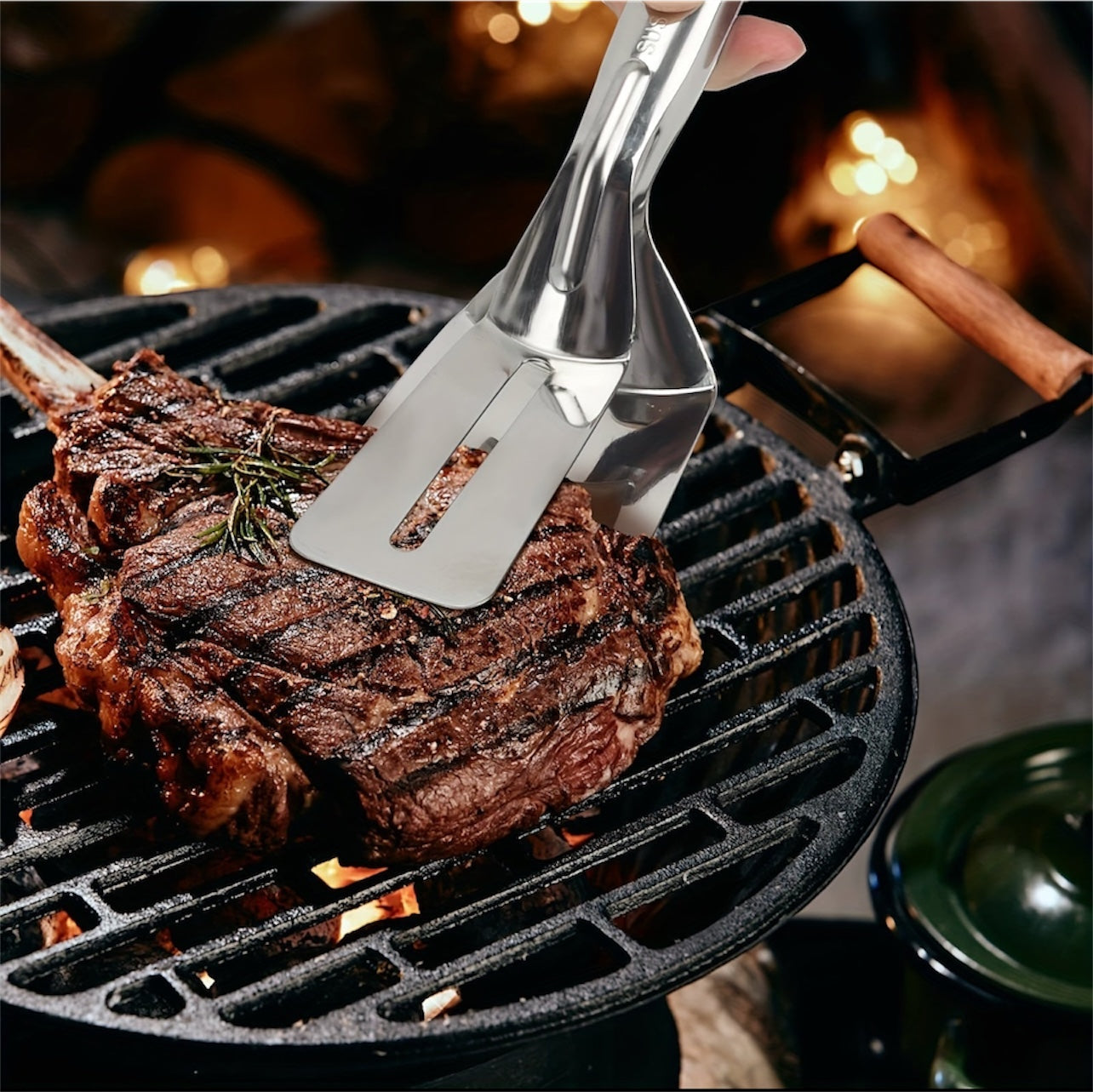 MultiFunctional Stainless Steel Steak Clips and Spatula