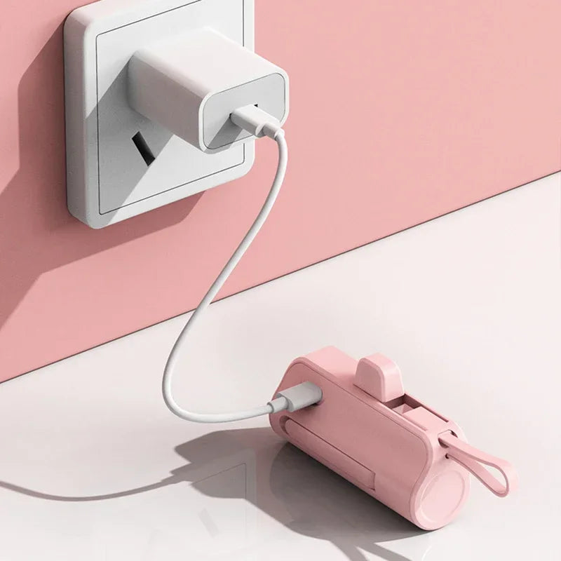 Mini Portable Mobile Phone Charger External Battery Power Bank Plug and Play Suitable for Apple Samsung Huawei Xiaomi 10000Mah