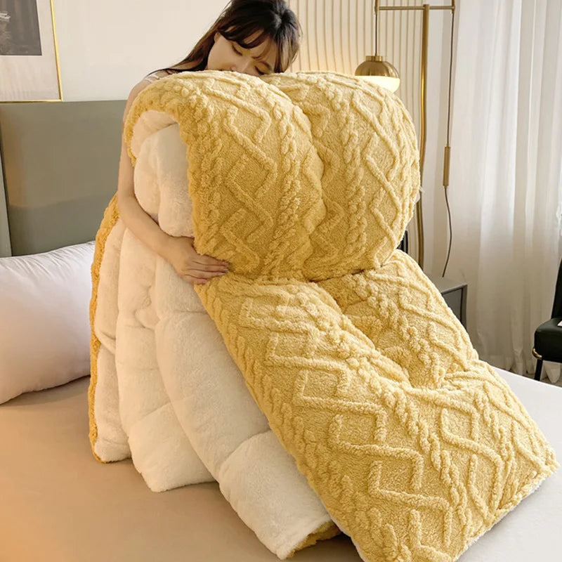 Comfortable Double-Sided Velvet Quilt Core Bedroom Velvet Thickened Blanket Home Lamb Fleece Quilt Warm Quilt Core Comfortable