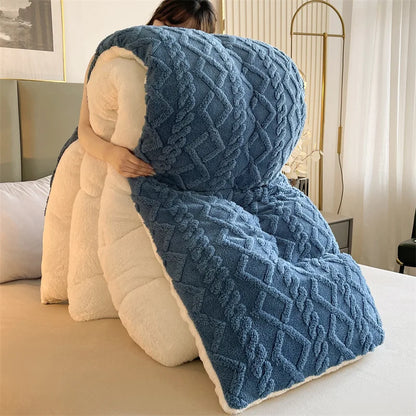 Comfortable Double-Sided Velvet Quilt Core Bedroom Velvet Thickened Blanket Home Lamb Fleece Quilt Warm Quilt Core Comfortable