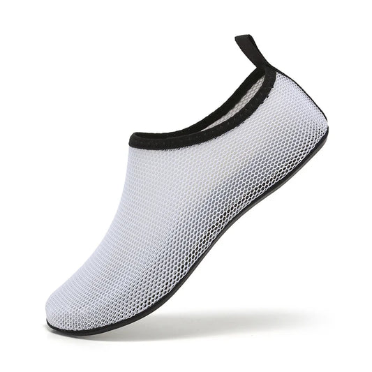 2025 Water Shoes Unisex Quick Dry Beach Sock Barefoot Shoes Men Women Swimming Upstream Sneaker Light Yoga Aqua Shoes