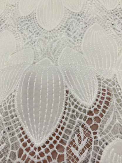 Latest African Handcut Velvet Lace Fabric High Quality Party Dress Asoebi 2025 Luxury Embroidery Nigerian Lace Fabric