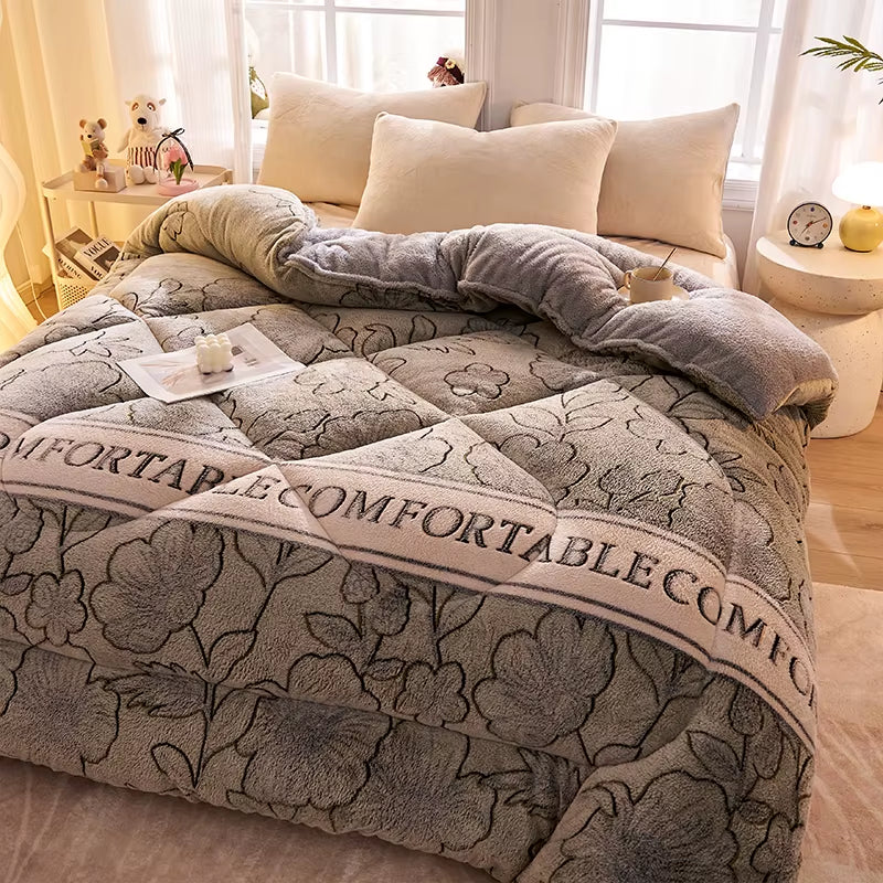 Lamb Fleece Blanket Winter Super Warm Quilt Autumn Spring Bedding Milk Fleece Comforter 5Kg Thickened Dormitory Single Double