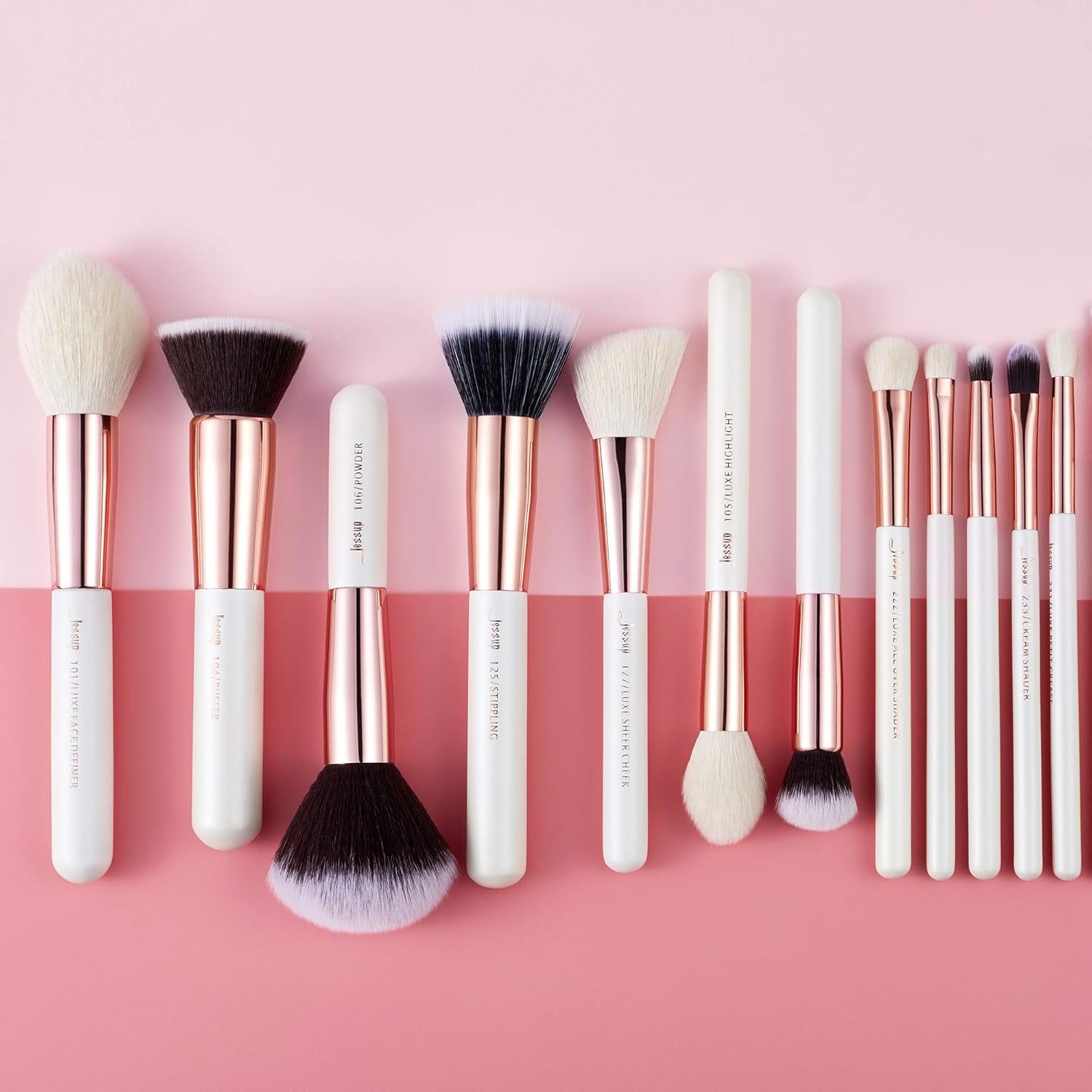 Brand 25Pcs Professional Makeup Brush Set Beauty Cosmetic Foundation Powder Blush Eyeshadow Blending Highlighter Natural-Synthetic Hair Brushes (Pearl White/Rose Gold) T215