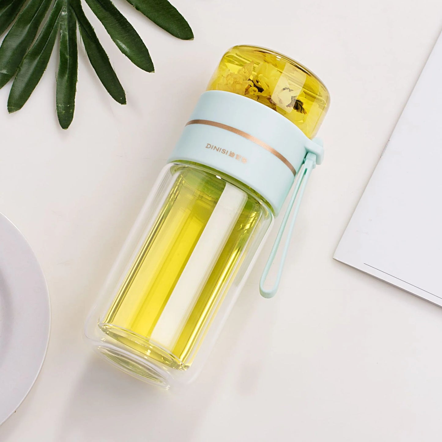 Glass Water Bottle with Tea Infuser Filter Tea Separation Double Wall Glass Bottle Leakproof Water Bottle