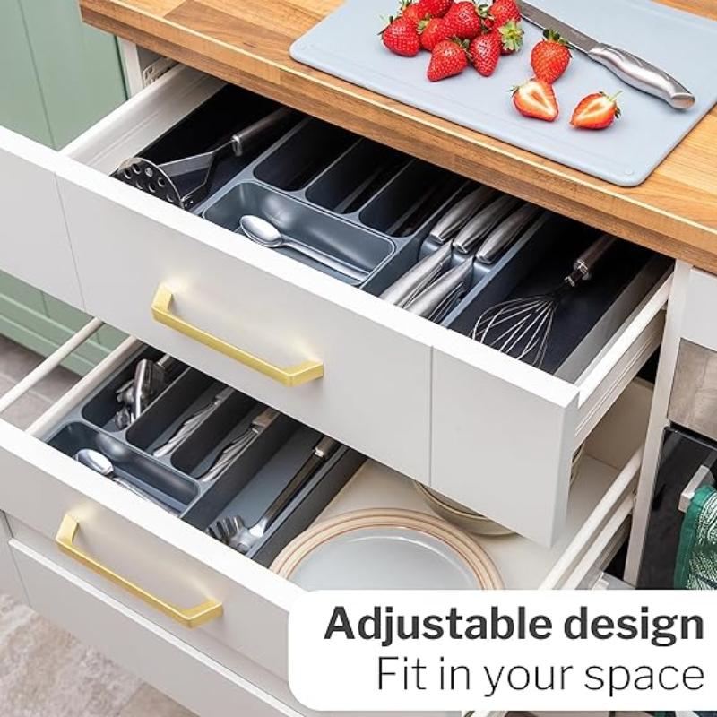 Expandable cutlery organiser adjustable design