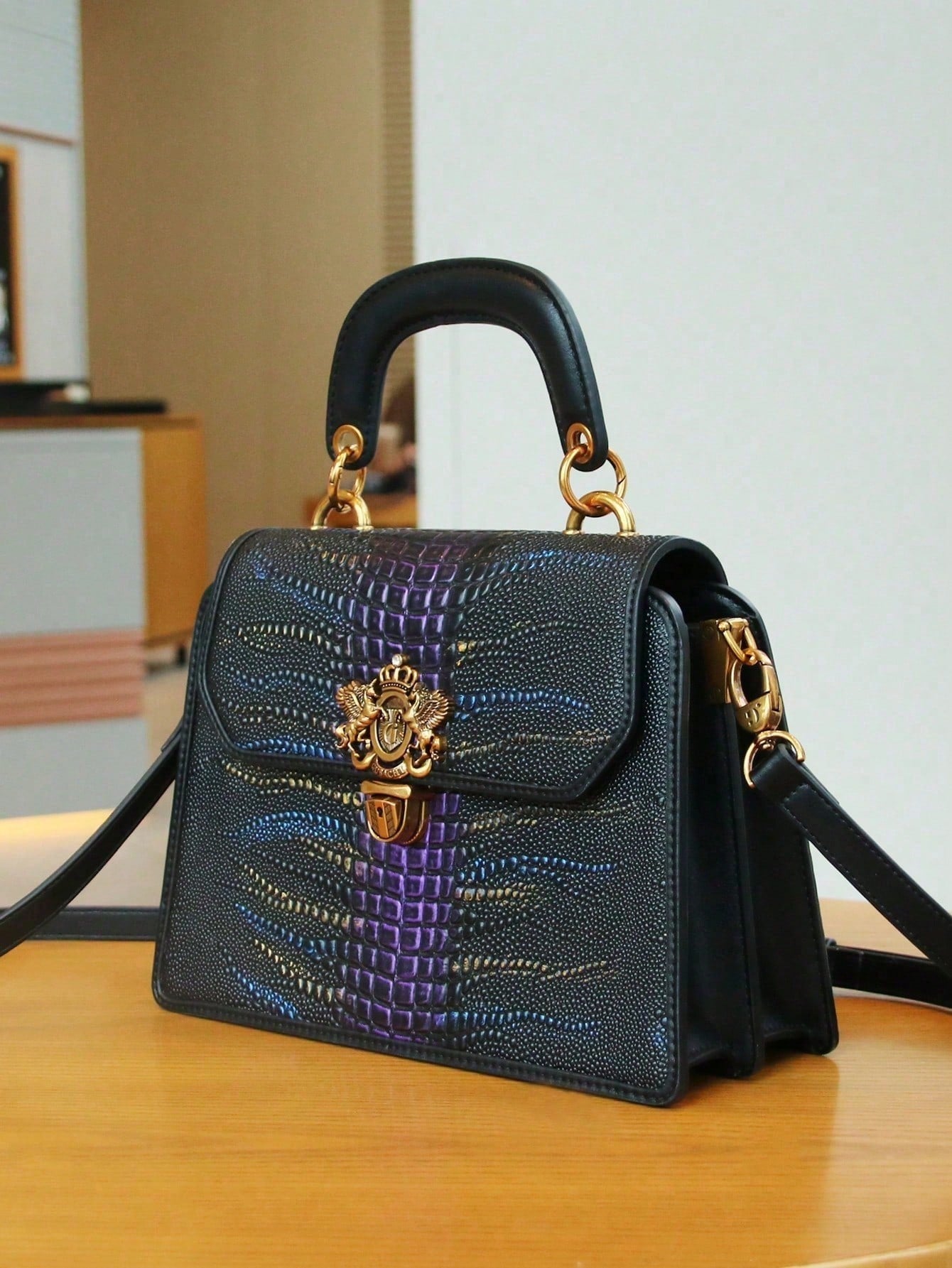 Luxury Custom 2025 New Vintage Women'S Handbag, Fashion Elaborate Luxurious Blue & Gold Snake Print Lock Ornament Tote Bag, Mature Style Shoulder & Crossbody Bag, Detachable Handle